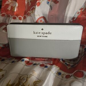 NTOT Chic Black and Gold Kate Spadr Zip Wallet